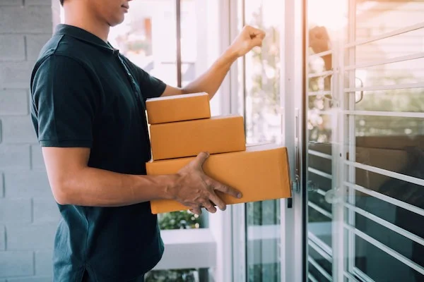 The Role of Local Courier Services in Supporting Small Businesses