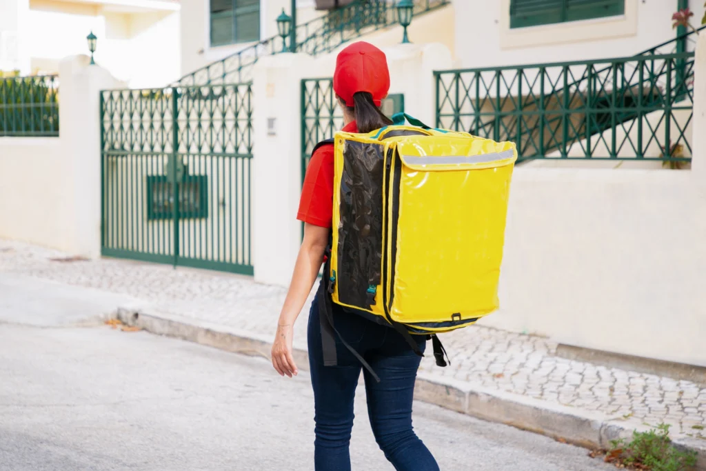 How to Choose the Best One Day Delivery Courier Service